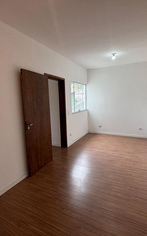 Casa para alugar com 125m², 2 quartos e 2 vagas Casa para alugar com 125m², 2 quartos e 2 vagasQuarto 2