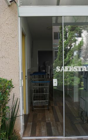 Apartamento para alugar com 37m², 2 quartos e sem vagaÁrea comum - Salão de festas