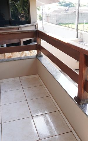 Casa para alugar com 338m², 4 quartos e 4 vagasSacada