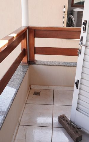 Casa para alugar com 338m², 4 quartos e 4 vagasSacada