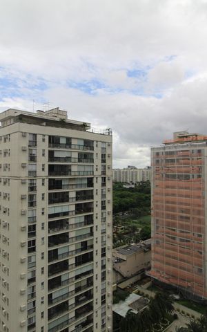Apartamento à venda com 170m², 3 quartos e 3 vagasSala - Vista