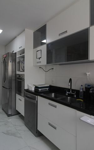 Apartamento à venda com 170m², 3 quartos e 3 vagasCozinha