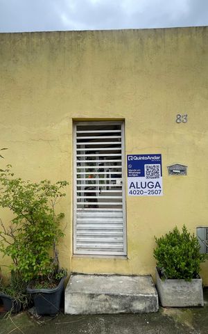 Casa para alugar com 150m², 2 quartos e 1 vaga Casa para alugar com 150m², 2 quartos e 1 vagaFachada com Plaquinha código EWTB-1960