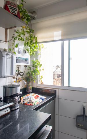 Apartamento para alugar com 48m², 2 quartos e 1 vaga Apartamento para alugar com 48m², 2 quartos e 1 vagaCozinha e Área de Serviço
