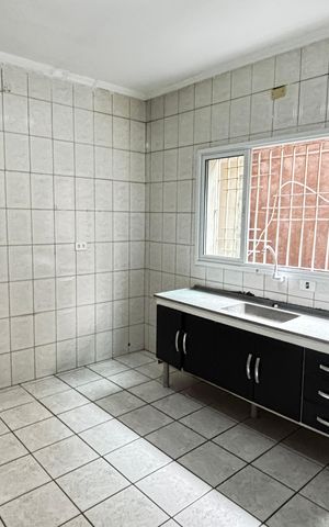 Casa para alugar com 75m², 2 quartos e sem vaga Casa para alugar com 75m², 2 quartos e sem vagaCozinha