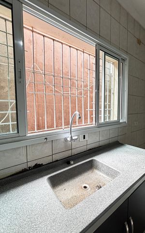 Casa para alugar com 75m², 2 quartos e sem vaga Casa para alugar com 75m², 2 quartos e sem vagaCozinha