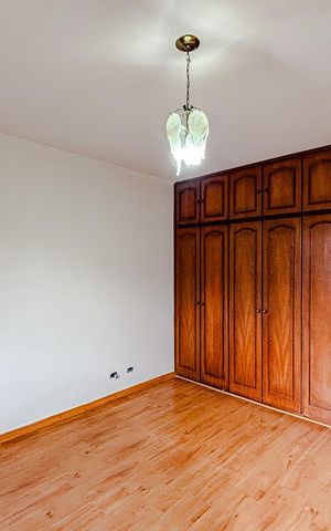 Casa para alugar com 201m², 4 quartos e 2 vagasQuarto 3 - Suíte