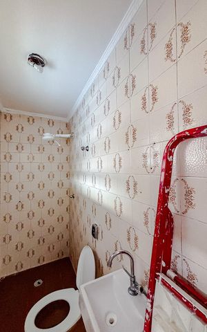Casa para alugar com 201m², 4 quartos e 2 vagasBanheiro de serviço