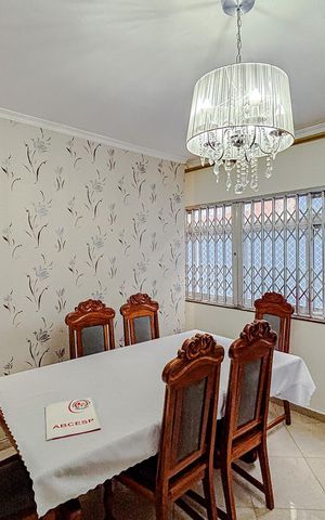Casa para alugar com 201m², 4 quartos e 2 vagasSala de Jantar