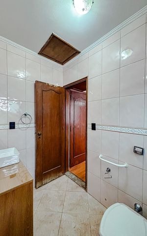 Casa para alugar com 201m², 4 quartos e 2 vagasBanheiro da Suíte 2