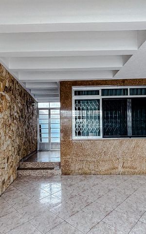 Casa para alugar com 201m², 4 quartos e 2 vagasGaragem