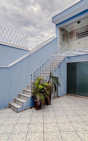 Casa para alugar com 201m², 4 quartos e 2 vagasÁrea externa
