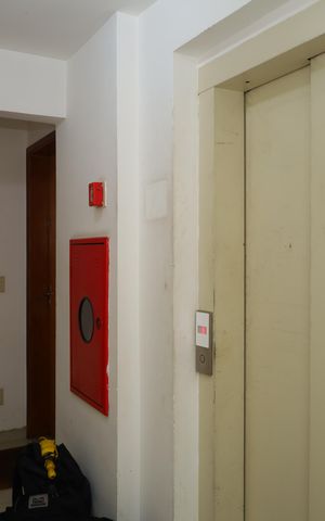 Apartamento à venda com 93m², 3 quartos e 1 vagaÁrea comum - Saguão do andar