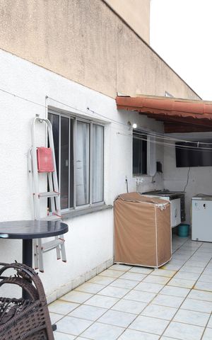 Apartamento à venda com 93m², 3 quartos e 1 vagaÁrea de Serviço e Varanda