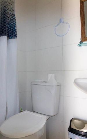 Studio para alugar com 28740m², 1 quarto e sem vaga Studio para alugar com 28740m², 1 quarto e sem vagaBanheiro