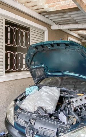 Casa à venda com 147m², 2 quartos e 2 vagas Casa à venda com 147m², 2 quartos e 2 vagasGaragem