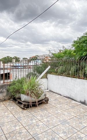 Casa à venda com 147m², 2 quartos e 2 vagas Casa à venda com 147m², 2 quartos e 2 vagasÁrea de Serviço