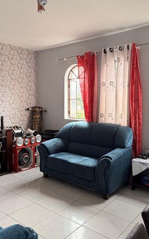 Apartamento à venda com 88m², 2 quartos e 1 vaga Apartamento à venda com 88m², 2 quartos e 1 vagaSala