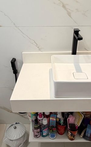 Apartamento à venda com 88m², 2 quartos e 1 vaga Apartamento à venda com 88m², 2 quartos e 1 vagaBanheiro social