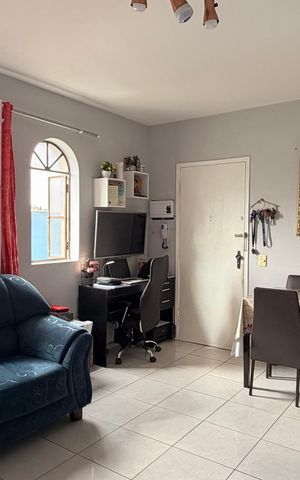 Apartamento à venda com 88m², 2 quartos e 1 vaga Apartamento à venda com 88m², 2 quartos e 1 vagaSala