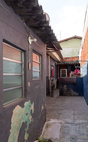 Casa para alugar com 20m², 1 quarto e sem vagaÁrea de Serviço