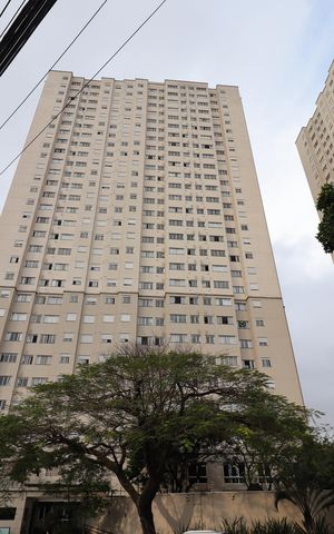 Apartamento à venda com 42m², 2 quartos e 1 vagaFachado do condomínio