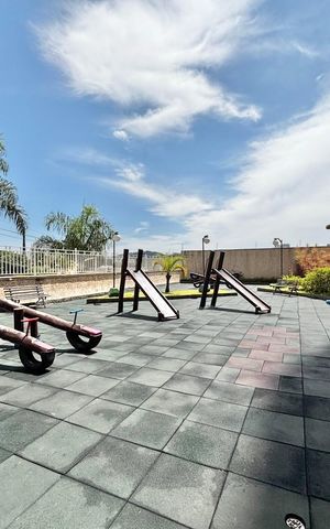 Apartamento à venda com 94m², 3 quartos e 2 vagas Apartamento à venda com 94m², 3 quartos e 2 vagasÁrea comum - Playground