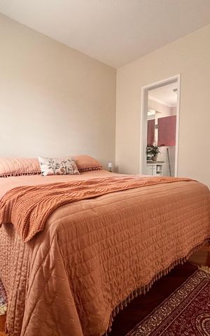Apartamento à venda com 94m², 3 quartos e 2 vagas Apartamento à venda com 94m², 3 quartos e 2 vagasSuíte