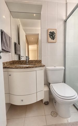 Apartamento à venda com 94m², 3 quartos e 2 vagas Apartamento à venda com 94m², 3 quartos e 2 vagasBanheiro