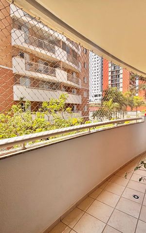 Apartamento à venda com 94m², 3 quartos e 2 vagas Apartamento à venda com 94m², 3 quartos e 2 vagasVaranda da Sala