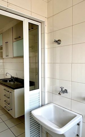 Apartamento para alugar com 55m², 2 quartos e 1 vaga Apartamento para alugar com 55m², 2 quartos e 1 vagaÁrea de Serviço