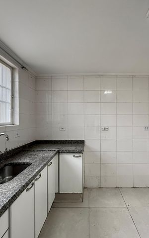 Casa para alugar com 189m², 3 quartos e 2 vagas Casa para alugar com 189m², 3 quartos e 2 vagasCozinha