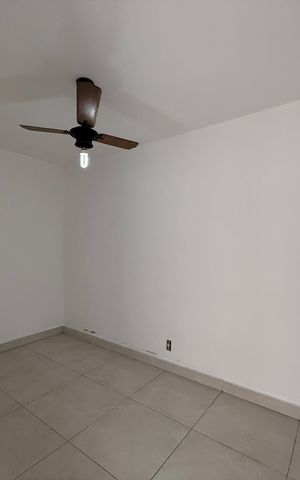 Casa para alugar com 189m², 3 quartos e 2 vagas Casa para alugar com 189m², 3 quartos e 2 vagasQuarto de Serviço