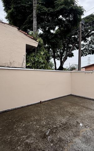 Casa para alugar com 189m², 3 quartos e 2 vagas Casa para alugar com 189m², 3 quartos e 2 vagasÁrea de Serviço