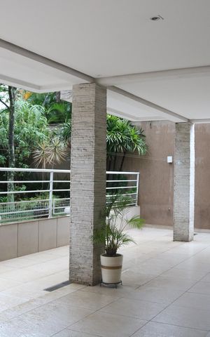 Casa para alugar com 321m², 3 quartos e 6 vagasQuintal