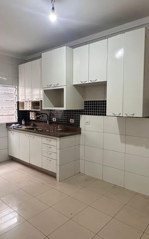 Casa para alugar com 400m², 3 quartos e 4 vagas