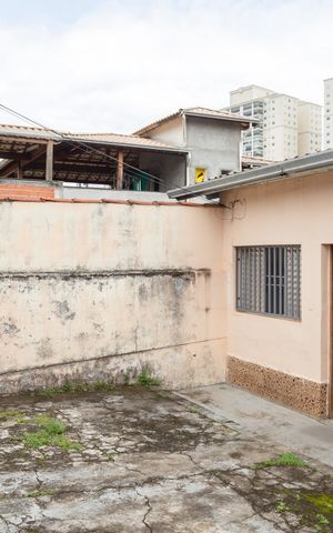 Casa à venda com 60m², 2 quartos e 2 vagasGaragem