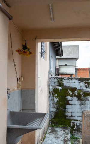 Casa à venda com 60m², 2 quartos e 2 vagasÁrea de Serviço