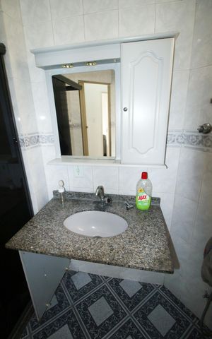 Apartamento para alugar com 70m², 2 quartos e sem vagaBanheiro