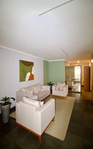 Apartamento para alugar com 77m², 2 quartos e 1 vaga Apartamento para alugar com 77m², 2 quartos e 1 vagaHall de entrada do bloco