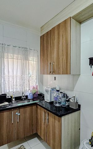Casa para alugar com 160m², 3 quartos e 2 vagasCozinha