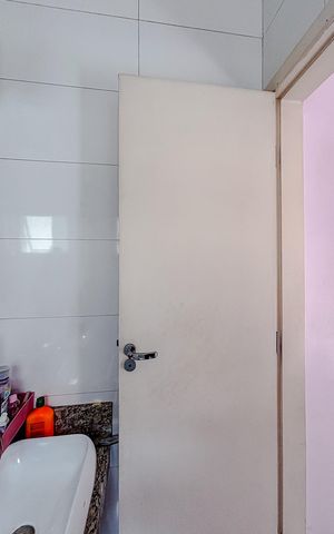 Casa para alugar com 160m², 3 quartos e 2 vagasBanheiro da Suíte