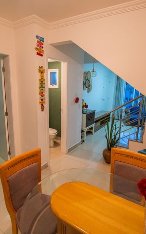 Casa para alugar com 155m², 3 quartos e 2 vagas Casa para alugar com 155m², 3 quartos e 2 vagasSala