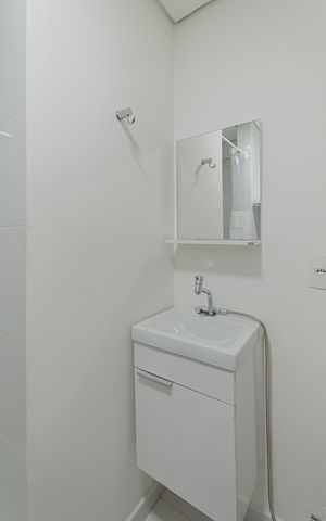 Studio para alugar com 40m², 1 quarto e sem vaga Studio para alugar com 40m², 1 quarto e sem vagaBanheiro