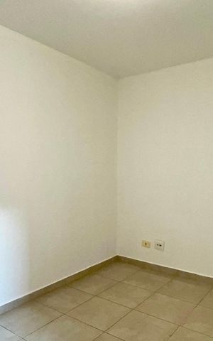 Apartamento para alugar com 90m², 3 quartos e 1 vagaSuite