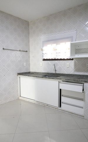 Casa para alugar com 100m², 3 quartos e 2 vagasCozinha