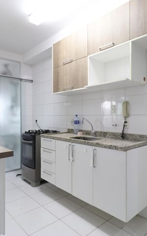 Apartamento para alugar com 79m², 2 quartos e 2 vagasCozinha e Área de Serviço