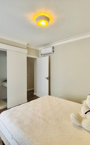 Casa de condomínio à venda com 360m², 4 quartos e 4 vagas Casa de condomínio à venda com 360m², 4 quartos e 4 vagasSuíte 3