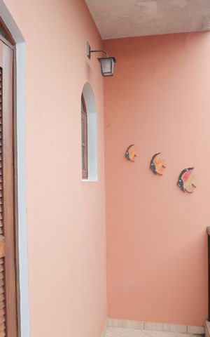 Casa à venda com 220m², 3 quartos e 2 vagas Casa à venda com 220m², 3 quartos e 2 vagasSacada do quarto 1
