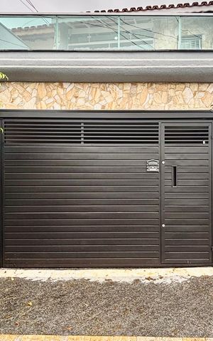 Casa para alugar com 100m², 2 quartos e 2 vagas Casa para alugar com 100m², 2 quartos e 2 vagasFachada